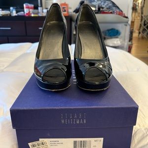Stuart Weitzman Avignon Pump